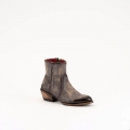 New Arrivals Ferrini Women's Stacey-Distressed Chocolate New Arrivals Ferrini Women's Stacey-Distressed Chocolate