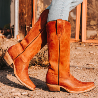 FREEBIRD STYLISH OUTLET WOMEN'S WOODLAND-RUST SUEDE | STYLISH OUTLET  FREEBIRD STYLISH OUTLET WOMEN'S WOODLAND-RUST SUEDE | STYLISH OUTLET