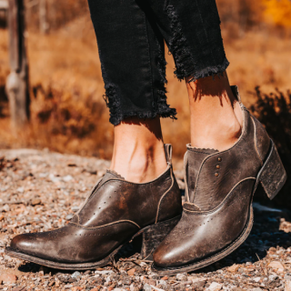 FREEBIRD STYLISH OUTLET WOMEN'S SADIE-BLACK | STYLISH OUTLET  FREEBIRD STYLISH OUTLET WOMEN'S SADIE-BLACK | STYLISH OUTLET