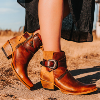 FREEBIRD STYLISH OUTLET WOMEN'S WHIP-COGNAC | STYLISH OUTLET  FREEBIRD STYLISH OUTLET WOMEN'S WHIP-COGNAC | STYLISH OUTLET