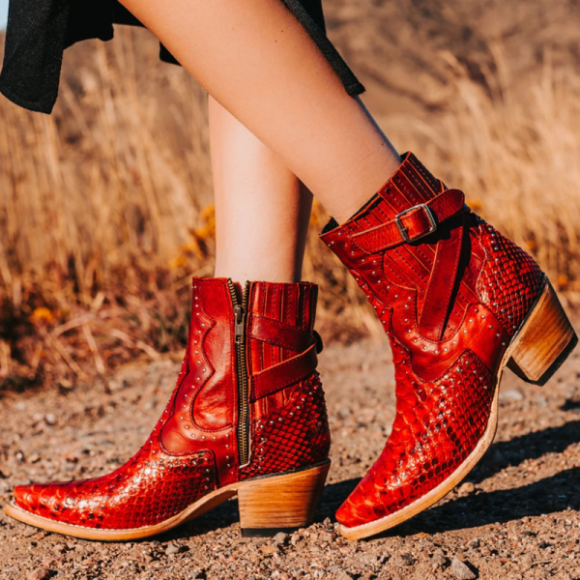 FREEBIRD STYLISH OUTLET WOMEN'S MORGAN-RED PYTHON | STYLISH OUTLET  FREEBIRD STYLISH OUTLET WOMEN'S MORGAN-RED PYTHON | STYLISH OUTLET