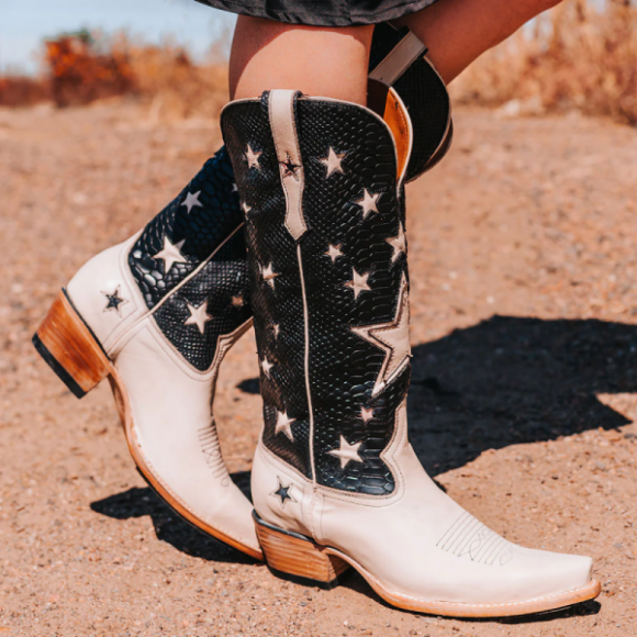 FREEBIRD STYLISH OUTLET WOMEN'S STARZZ-BLACK | STYLISH OUTLET  FREEBIRD STYLISH OUTLET WOMEN'S STARZZ-BLACK | STYLISH OUTLET