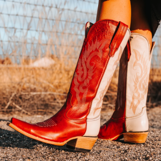 FREEBIRD STYLISH OUTLET WOMEN'S WOODLAND-RED MULTI | STYLISH OUTLET  FREEBIRD STYLISH OUTLET WOMEN'S WOODLAND-RED MULTI | STYLISH OUTLET