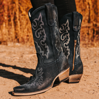 FREEBIRD STYLISH OUTLET WOMEN'S WILSON-NAVY SUEDE | STYLISH OUTLET  FREEBIRD STYLISH OUTLET WOMEN'S WILSON-NAVY SUEDE | STYLISH OUTLET