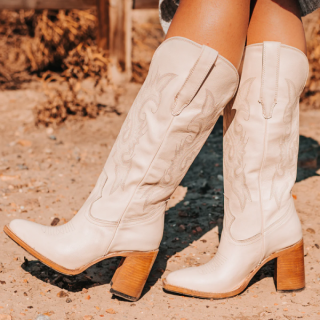 FREEBIRD STYLISH OUTLET WOMEN'S JACKSON-BEIGE | STYLISH OUTLET  FREEBIRD STYLISH OUTLET WOMEN'S JACKSON-BEIGE | STYLISH OUTLET