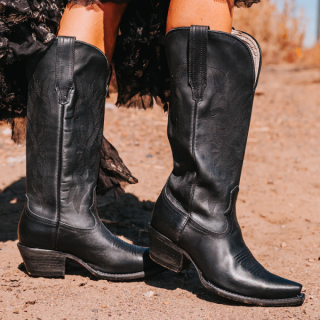 FREEBIRD STYLISH OUTLET WOMEN'S WOODLAND-BLACK LEATHER | STYLISH OUTLET  FREEBIRD STYLISH OUTLET WOMEN'S WOODLAND-BLACK LEATHER | STYLISH OUTLET