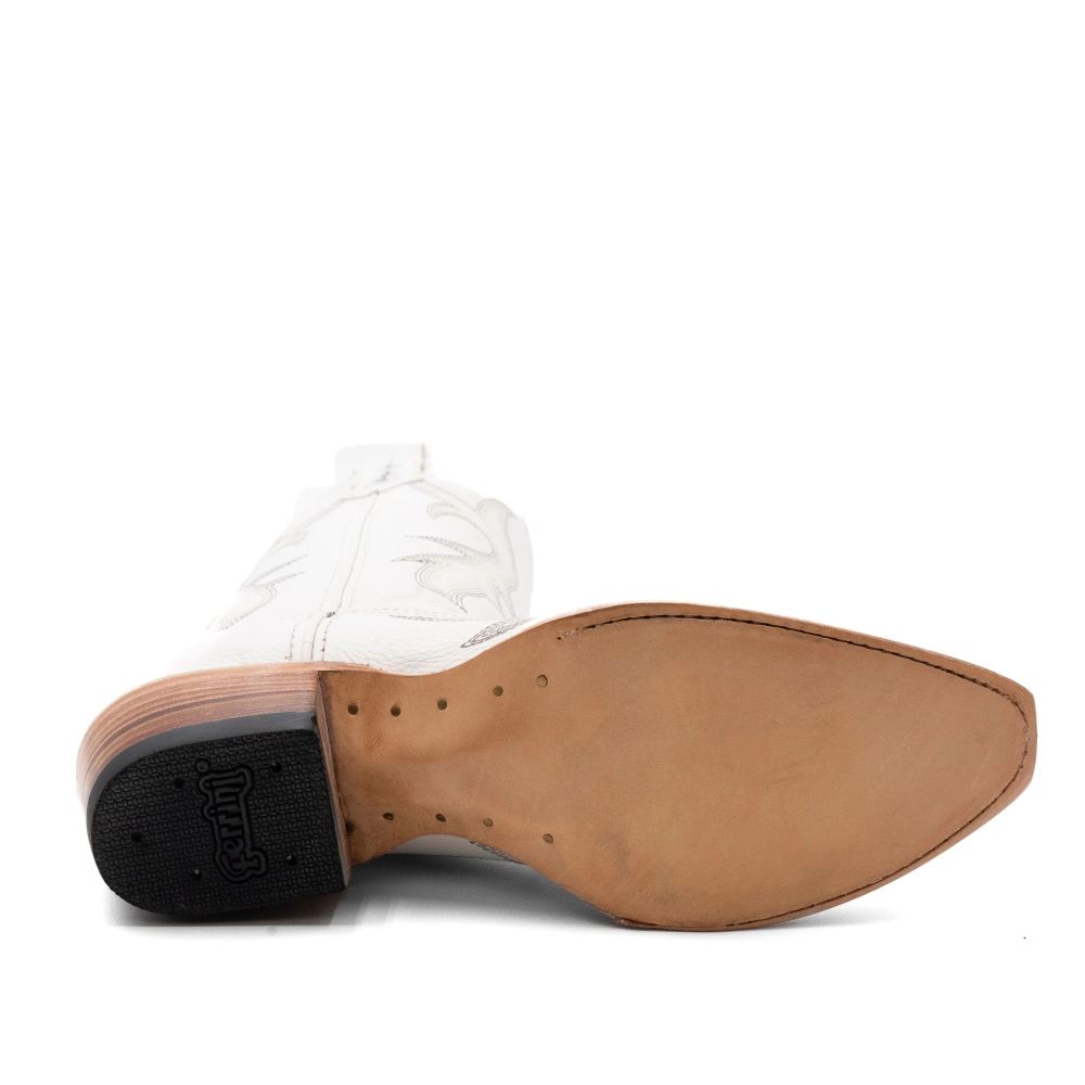 New Arrivals Ferrini Women's Scarlett-White