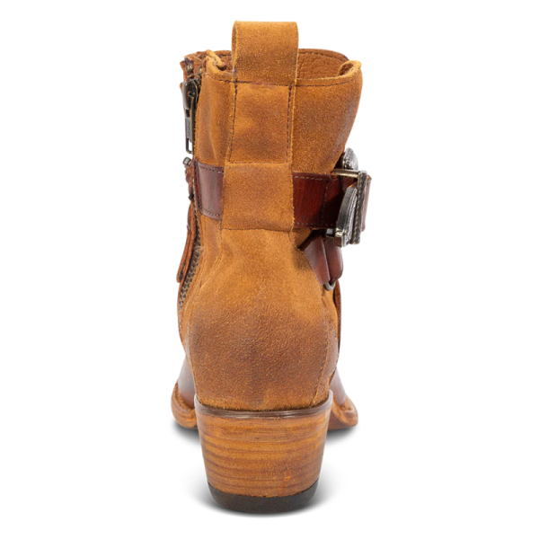 FREEBIRD STYLISH OUTLET WOMEN'S WHIP-COGNAC | STYLISH OUTLET