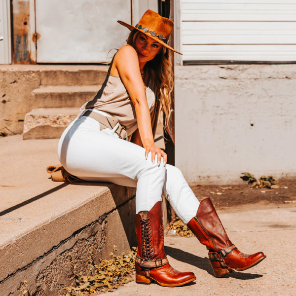 FREEBIRD STYLISH OUTLET WOMEN'S STAGECOACH-COGNAC | STYLISH OUTLET