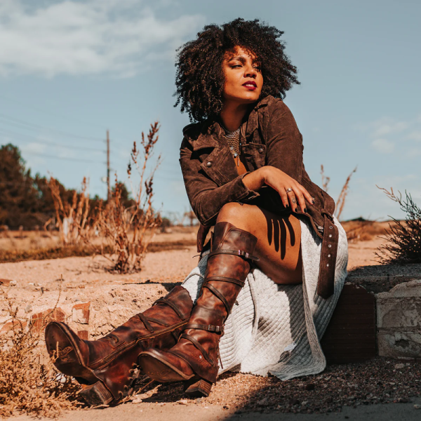 FREEBIRD STYLISH OUTLET WOMEN'S CASSIUS-BROWN DISTRESSED | STYLISH OUTLET