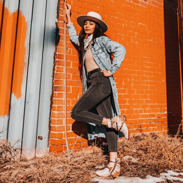 FREEBIRD STYLISH OUTLET WOMEN'S CRUE-ICE | STYLISH OUTLET