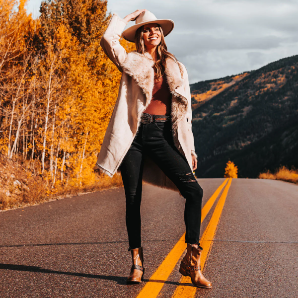 FREEBIRD STYLISH OUTLET WOMEN'S RAMONE-TAN | STYLISH OUTLET