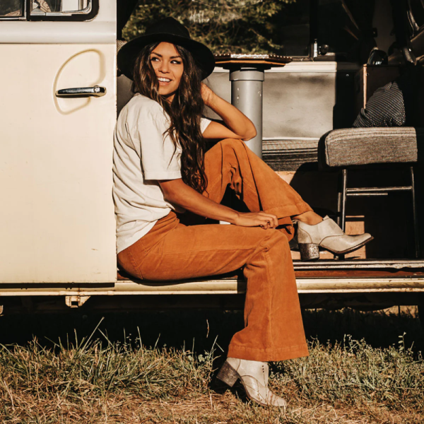 FREEBIRD STYLISH OUTLET WOMEN'S SADIE-ICE | STYLISH OUTLET