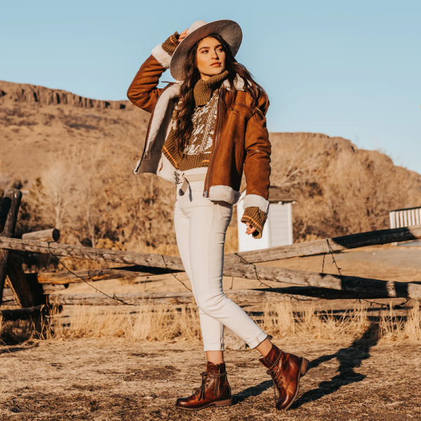 FREEBIRD STYLISH OUTLET WOMEN'S MANCHESTER-COGNAC | STYLISH OUTLET