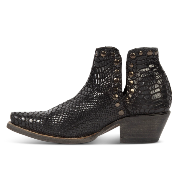 FREEBIRD STYLISH OUTLET WOMEN'S MANDY-BLACK SNAKE | STYLISH OUTLET